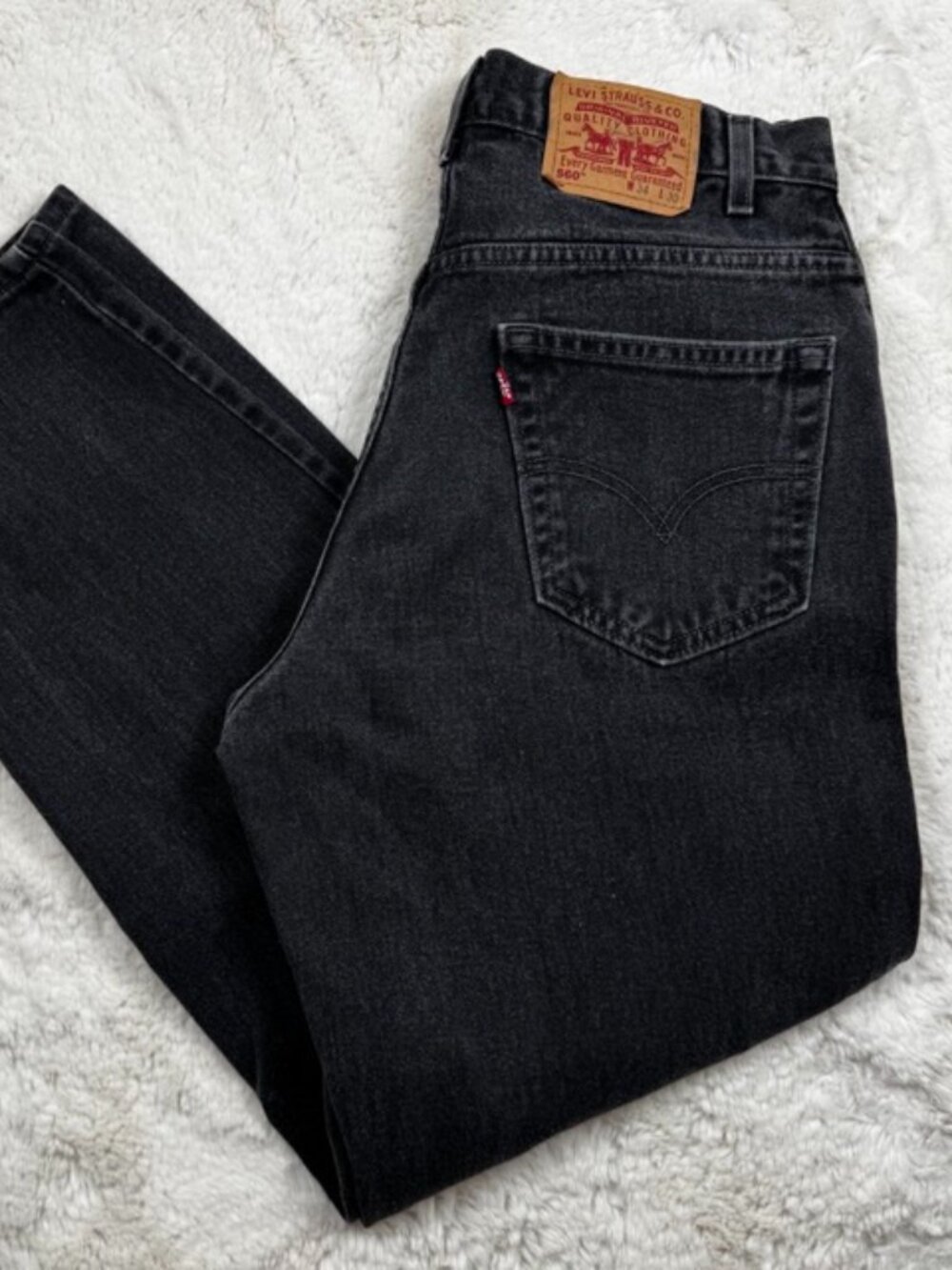 Levi's Vintage 560 Black Denim 34x30 Loose Fit Tapered Leg 90s Mom Baggy Y2K